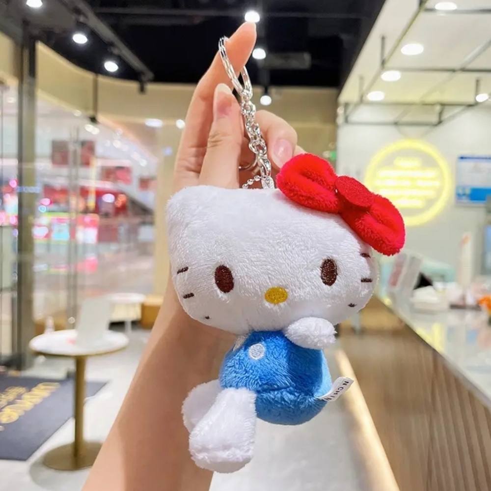 NWT! Sanrio Hello Kitty Plush Keychain NEW
